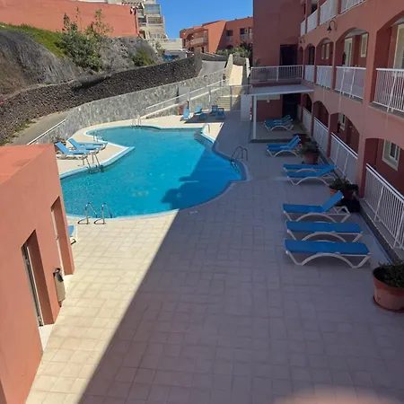 Il Paradiso Esiste Nyaraló
